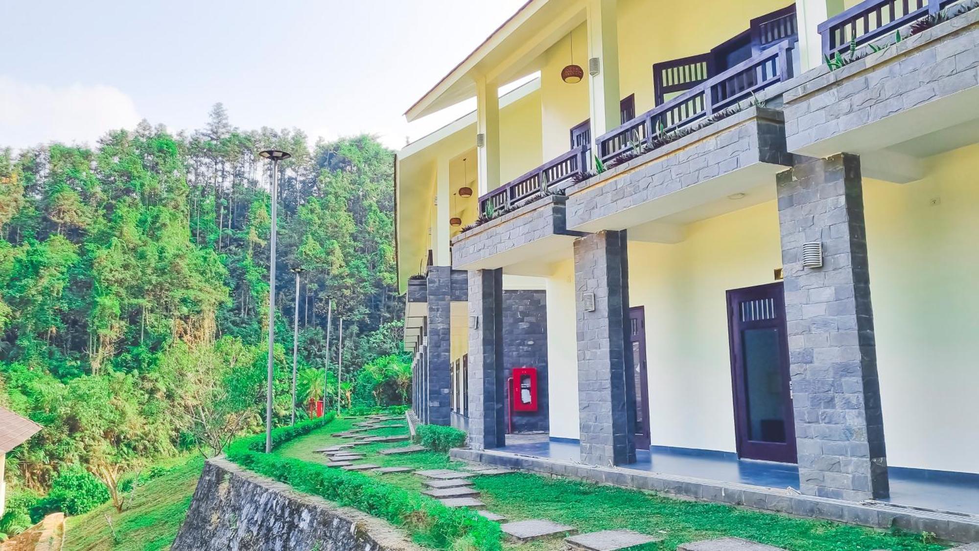 Sai Gon - Ban Gioc Resort 까오방 외부 사진